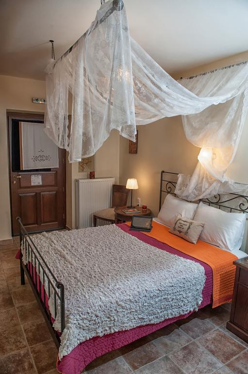 Oriades Hotel Mourésion Cameră foto